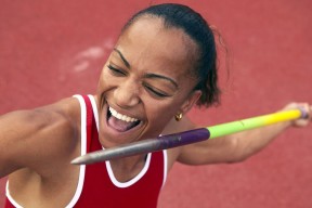 开云体育在线-马克西的魔术时刻，当抢七的聚光灯只为他一人点亮