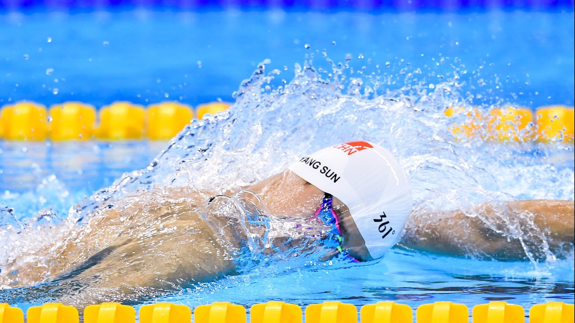 老鹰展翅，克莱铁索横江，当防守成为最锋利的矛